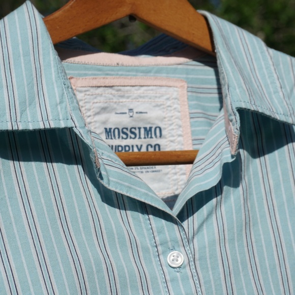 Mossimo Button Down - Picture 7 of 7
